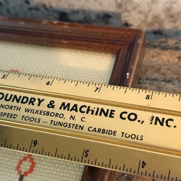 Vintage cross sticked “Taste Makes Waist”Wall Accent#kitchen#funny#handmade#80s - Picture 5 of 7